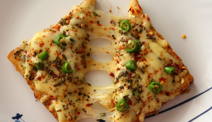 Recipe- Chili Cheese Toast are Perfect Snack
