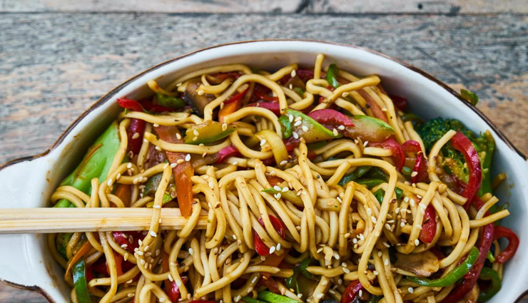 chilli garlic noodles,noodles,snacks recipe