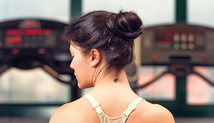 healthy living,5 exercises to get rid of double chin,double chin,easy ways to get rid of double chin,how to get rid of chin chin,easy exercises to remove chin fat,exercises for double chin