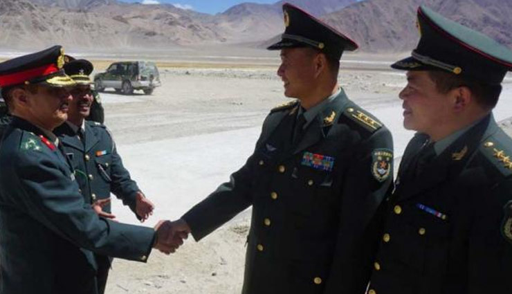 सीमा पर तनाव कम करने के लिए भारत-चीन के सेनाधिकारियों ने की पहली बैठक