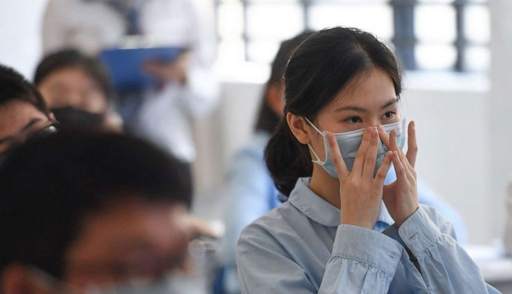 कोरोना / शुक्रवार को पूरी दुनिया में संक्रमण के 94,000 मामले सामने आए, चीन में सिर्फ एक 