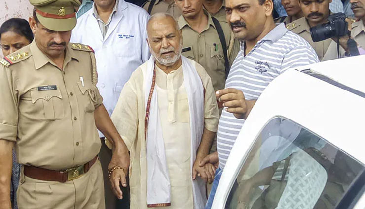 चिन्मयानंद ने कबूला गुनाह, कहा- मालिश के लिए छात्रा को बुलाया था, SIT से कहा- गलती पर शर्मिंदा हूं 