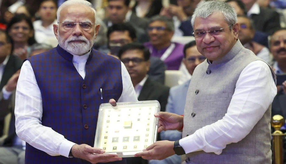 सेमीकॉन इंडिया 2025: 12 समझौते, 1 बिलियन डॉलर निवेश और ‘मेड-इन-इंडिया’ चिप ने रचा इतिहास