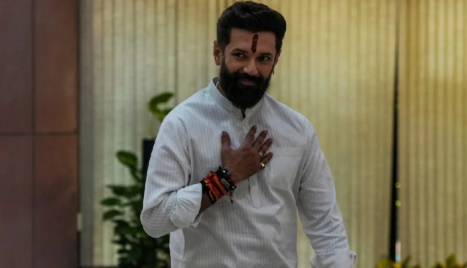 बिहार विधानसभा चुनाव: 25 सीटों पर राजी हो सकते है चिराग पासवान लेकिन बदले में...