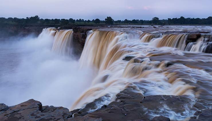 श्रीराम के वनवास काल की घटनाओं का साक्षी है चित्रकूट, जानें कब और कैसे करें यहां की सैर