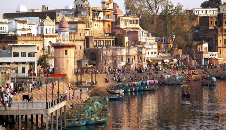 weekend getaways,lucknow escapes,ayodhya retreat,allahabad adventures,dudhwa national park getaway,chitrakoot relaxation,varanasi exploration,khajuraho discovery,travel from lucknow,weekend trips,city of nawabs outings,rural retreats,spiritual escapes,wildlife encounters,historical exploration,cultural immersion,nature retreats,temple hopping,riverfront experiences,architectural wonders