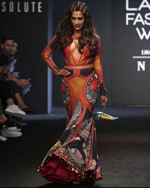 ब्रेक लेने की वजह से मेरे करियर को नुकसान हुआ : चित्रांगदा सिंह bollywood,chitrangada singh,chitrangada singh wallpapers,chitrangada singh hot photos,chitrangada singh viral pics