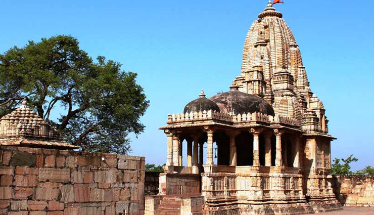 chittorgarh fort,rana kumbha palace,kirti stambh,fateh prakash palace museum,vijay stambh,kumbha shyam temple & meerabai temple,chittorgarh,rajasthan,places to visit in chittorgarh,places to visit in rajasthan