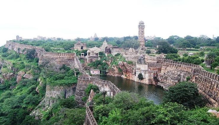 महाभारत काल से जुड़ा है भारत के इस विशाल किले का रहस्य, आइये जानें 