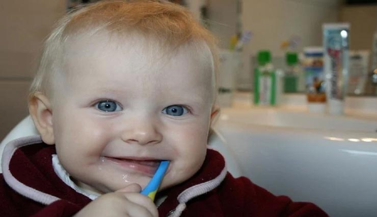 Health tips,health tips in hindi,kissing baby child,child health care