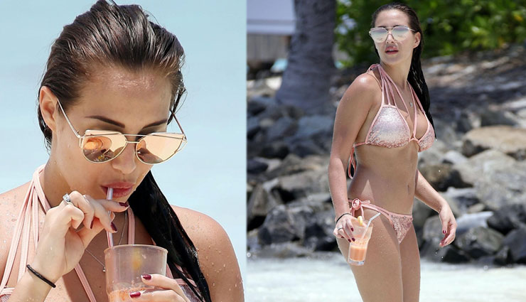 chloe goodman,chloe goodman pics,maldives,chloe goodman beach photos,chloe goodman viral photos