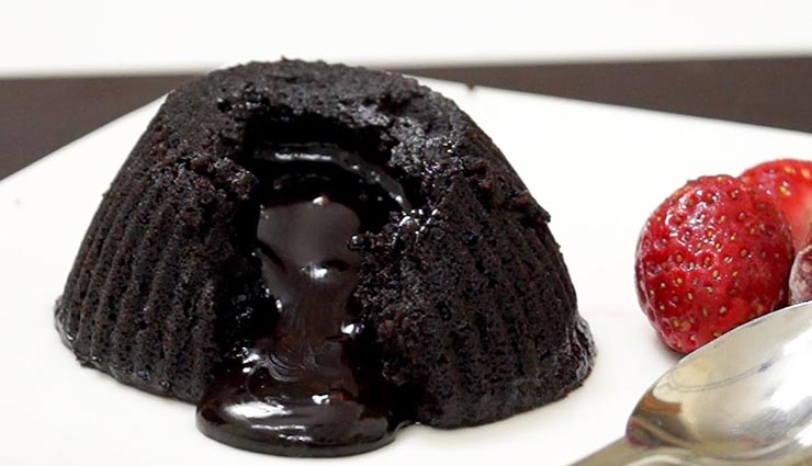 गुड फ्राइडे 2020 : चोको लावा केक से बनाए दिन को स्पेशल #Recipe