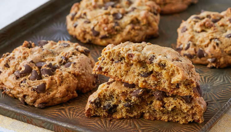 Recipe- Melt in Mouth Chocolate Chip Walnut Cookies