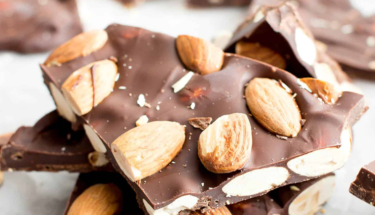 Recipe- Your Kids Will Love Chocolate Almond Bark With Sea Salt