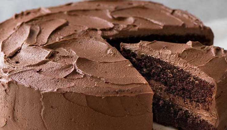 chocolate cake recipe,simple way to make chocolate cake,mothers day special recipe,chocolate cake for mother,recipe in hindi