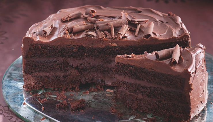 Recipe - Decadent Chocolate Cake for New Year's Celebration