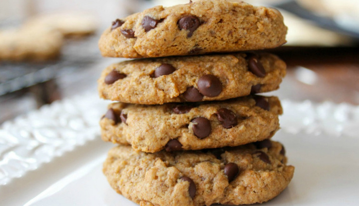classic chocolate chip cookies,homemade chocolate chip cookies,chocolate chip cookie recipe,best chocolate chip cookies,easy chocolate chip cookies,cookie baking,homemade cookie recipe,traditional chocolate chip cookies,classic cookie recipe,chocolate chip biscuits,family-favorite cookies,chewy chocolate chip cookies,delicious cookie recipe,cookie baking tips,perfect chocolate chip cookies,cookie dough recipe,crispy chocolate chip cookies,old-fashioned chocolate chip cookies,quick cookie recipe,cookie baking techniques