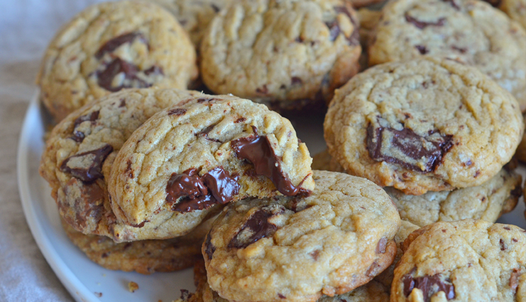 Christmas Recipe- Mouthwatering Chocolate Chunk Cookies