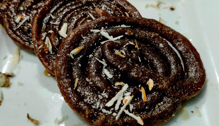 Recipe- Try These Instant Chocolate Jalebi