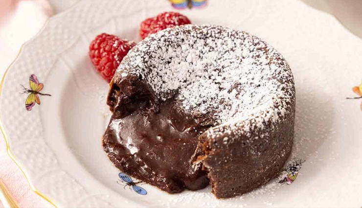 world chocolate day 2023,classic chocolate desserts,must-try chocolate desserts,chocolate lava cake,chocolate mousse,chocolate brownies,chocolate truffles,chocolate souffle