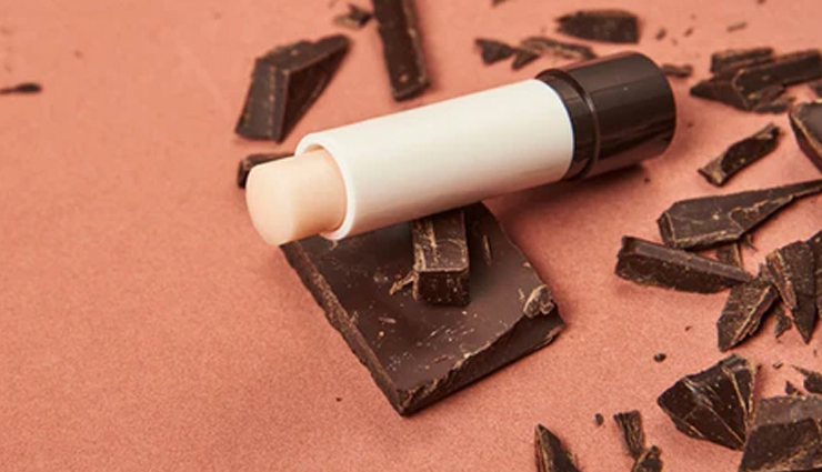 world chocolate day 2023,chocolate for skin,chocolate skincare,cocoa powder benefits,diy chocolate face mask,chocolate body scrub,chocolate lip balm,chocolate bath,chocolate massage bar,skincare rituals,natural beauty,glowing skin