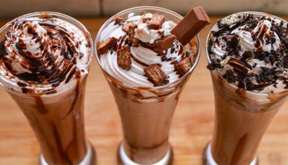 चॉकलेट मिल्क शेक : जो भी इसे एक बार चख लेता है वो बन जाता है इसका कदरदान और बार-बार करता है डिमांड #Recipe chocolate milk shake,chocolate milk shake delicious,chocolate milk shake tasty,chocolate milk shake special drink,chocolate milk shake ingredients,chocolate milk shake recipe,chocolate milk shake children