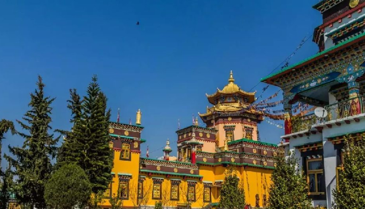 bir billing tourist places,places to visit in bir billing,top attractions in bir billing,gunehar waterfall bir,chowgan tea garden,sunset point bir billing,chokling monastery,barot valley,deer park institute,baijnath temple,drukpa kagyu monastery,himalayan film school,rajgundha valley,bir billing adventure activities,paragliding in bir billing