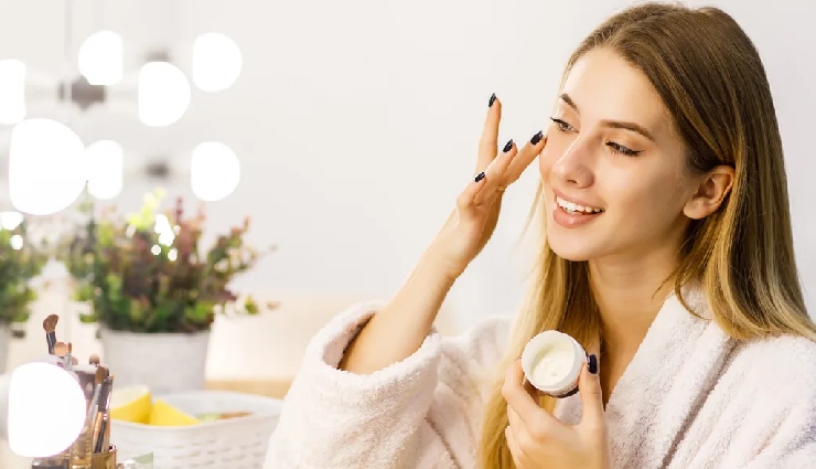 summer skin care,summer skin mistakes,protecting skin from sun,acne prevention summer,managing sweat skin,uv protection tips,healthy skin summer,summer skincare routine,avoid skin damage summer,skincare in humid climate