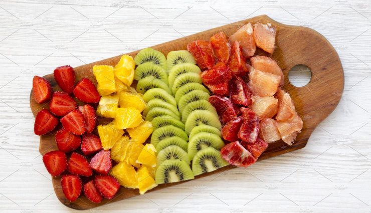 लम्बे समय तक बनी रहेगी कटे हुए फलों की ताजगी, आजमाए ये बेहतरीन तरीके chopped fruits fresh for long,kitchen tips