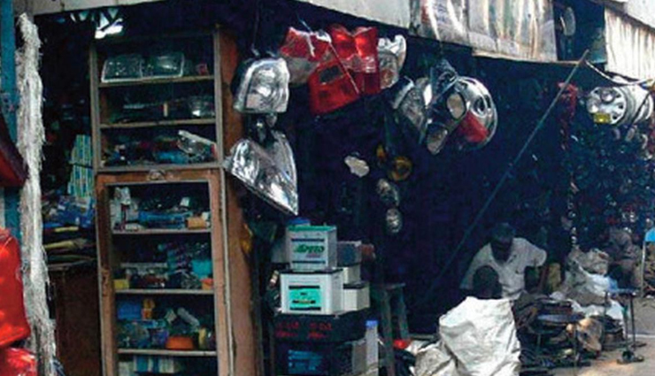 chor markets to visit in india,chor market,india,markets in india,mutton street,mumbai,chickpet market,bengaluru,chandni chowk,old delhi,soti ganj meerut,pudupet market,chennai