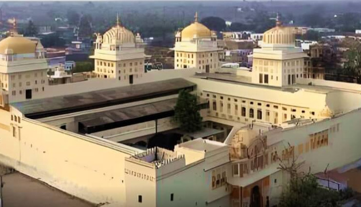 ayodhya tourist places,places to visit in ayodhya,top attractions ayodhya,ram janmabhoomi temple,ayodhya pilgrimage,ayodhya sightseeing,hanuman garhi,saryu river ayodhya,ayodhya temples,spiritual places in ayodhya.