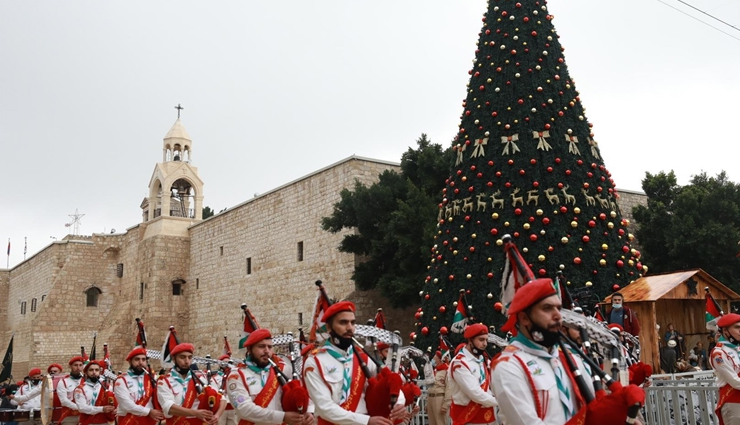 christmas,places to celebrate christmas,christmas around the world,bethlehem,west bank,lapland,finland,new york city,usa,the vatican,italy,amsterdam,netherlands,munich,germany