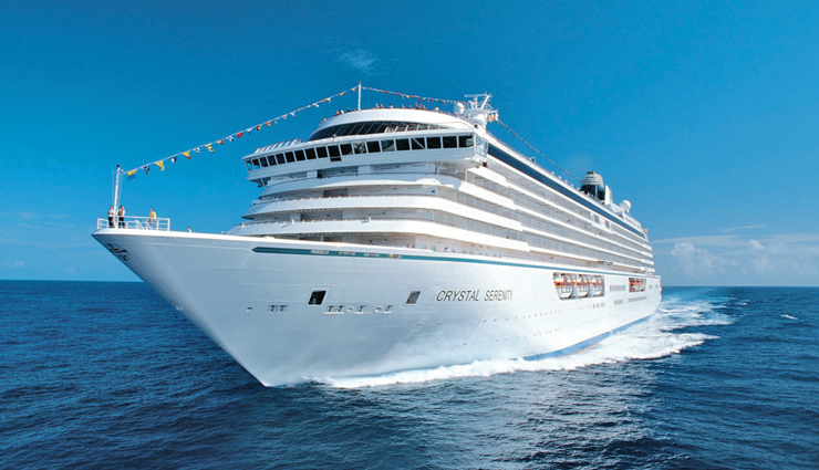 christmas cruises,must visit cruise,adventures by disney,danube river,croisi europe,andalusia,spain,crystal cruises,new zealand and australia,regent seven seas,singapore to sydney,amawaterways,central europe