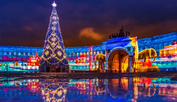 8 Places To Visit on Christmas and New Year