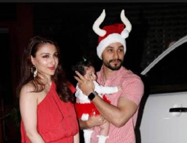 bollywood,Salman Khan,arpita khan,christmas celebration party,bollywood party photos,entertainment,gossips