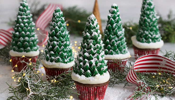 Christmas 2021 : पार्टी की शान बनेगा क्रिसमस ट्री कपकेक #Recipe 