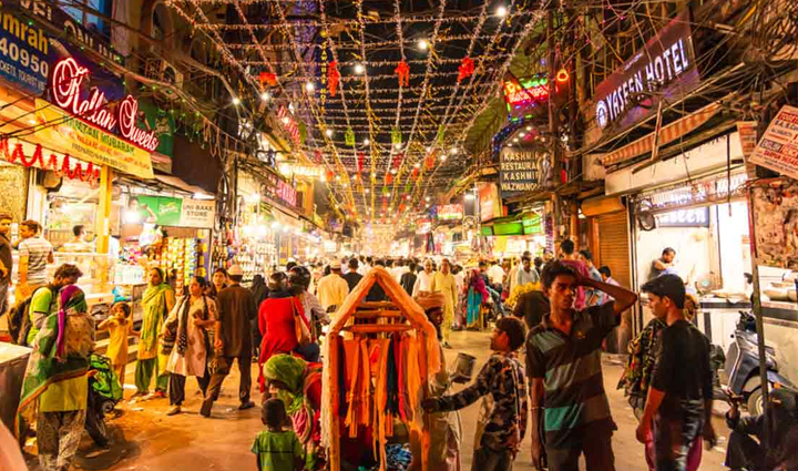 shopping for marriage definitely explore this bangle market of delhi,holiday,travel,tourism