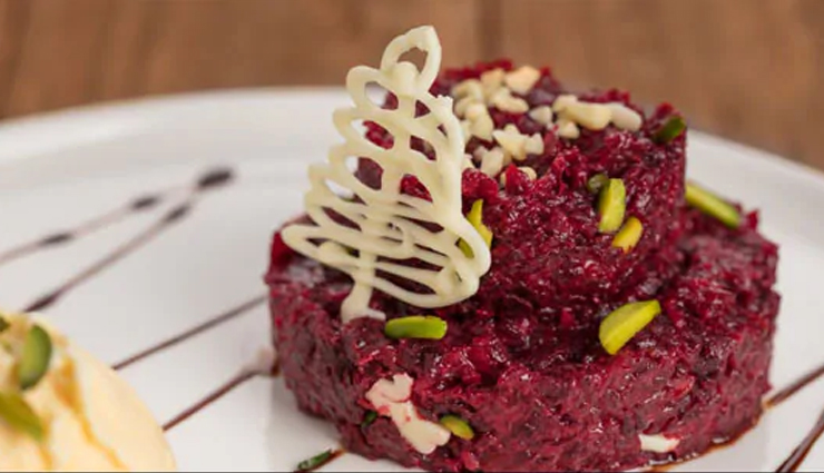 Recipe- Delicious Chukandar Halwa With Vanilla Ice Cream