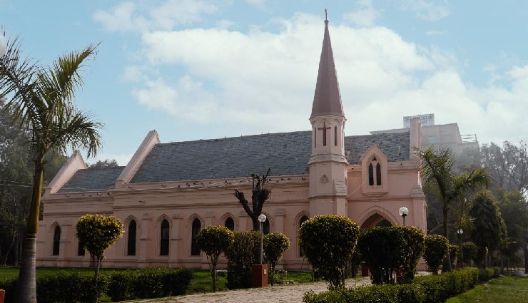 amritsar travel guide,top places to visit in amritsar,golden temple,amrit sarovar,amritsar history,punjabi culture,amritsar food,spiritual destinations in india,amritsar sightseeing,punjab tourism,amritsar festivals,guru ram das city,heritage of amritsar,things to do in amritsar