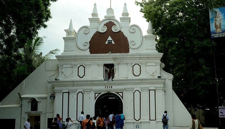 chennai,churches to visit in chennai,famous churches,st thomas church,st thomas mount church,armenian church,george town,our lady of light shrine,luz road,st teresa church,nungambakkam
