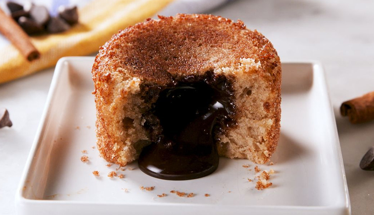 churros lava cake recipe,wednesday dessert idea,chocolate dessert recipes,churros with molten chocolate,indulgent dessert recipes,homemade churros,cinnamon sugar churros,molten chocolate cake,easy dessert recipes,delightful sweet treats,crispy churros,gooey chocolate center,decadent dessert ideas,irresistible dessert recipes,scrumptious wednesday desserts,heavenly dessert delights