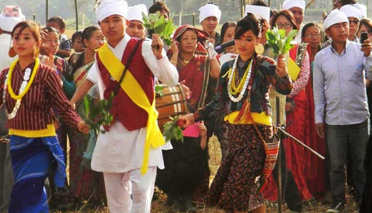 लड़की अपने सरनेम की वजह से नहीं कर पा रही थी नौकरी के लिए ऑनलाइन आवेदन, शब्द जान रह जाएंगे हैरान