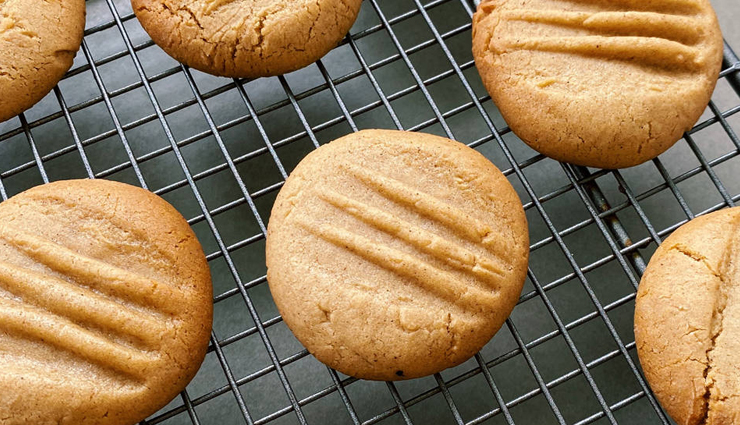 cinnamon cookies,cinnamon cookies eggless,cinnamon cookies easy,cinnamon cookies recipe,cinnamon cookies healthy,cinnamon cookies homemade,cinnamon cookies jar,hunger struck,food