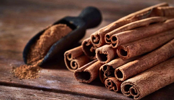 cinnamon for skin,cinnamon for hair,benefits of cinnamon,cinnamon skincare,cinnamon hair growth,cinnamon beauty tips,natural remedies for skin,diy cinnamon face mask,cinnamon hair treatment,antioxidant spice for skin,cinnamon for acne,cinnamon for dandruff,herbal beauty ingredient