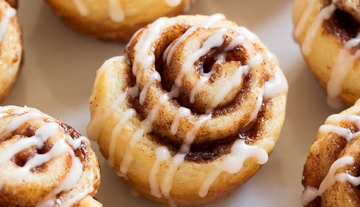 cinnamon rolls,cinnamon rolls recipe,recipe,rolls recipe,cinnamon recipe