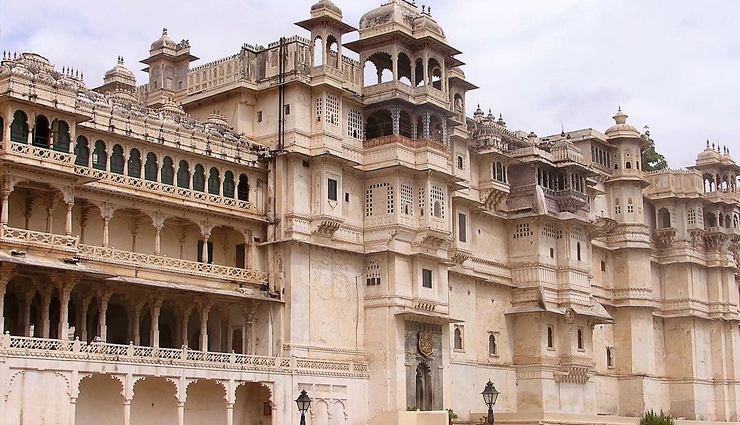 rajasthan,udaipur,tourist places in udaipur,udaipur tourism,holidays in udaipur,places to visit in udaipur