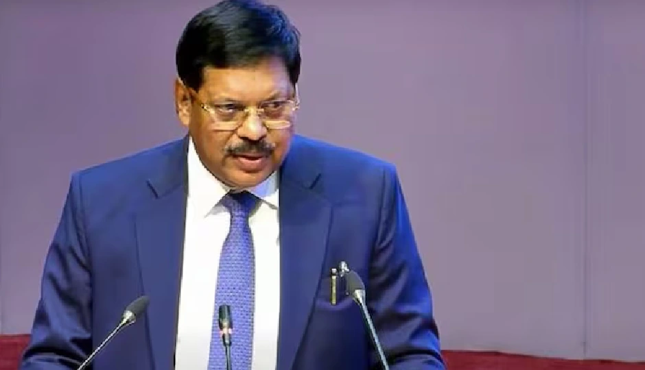 ‘सभी प्राणियों के प्रति दया जरूरी है’ — आवारा कुत्तों को हटाने के आदेश पर वकील की अपील सुनकर CJI गवई की प्रतिक्रिया