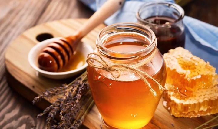 these household things will work as a clinger cleaning the face will be done properly,beauty tips,beauty hacks