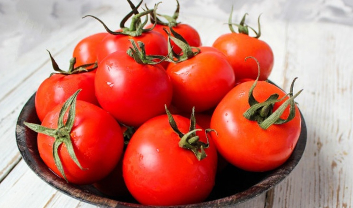 these household things will work as a clinger cleaning the face will be done properly,beauty tips,beauty hacks