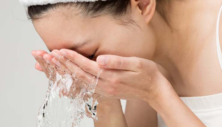 tamannaah bhatia beauty tips,tamannaah bhatia skincare routine,natural beauty hacks,beauty tips for glowing skin,bollywood actress beauty secrets,hydration for glowing skin,sunscreen beauty tips,natural remedies for glowing skin,eye care tips for anti-aging,celebrity skincare hacks,healthy diet for glowing skin,tamannaah bhatia beauty hacks